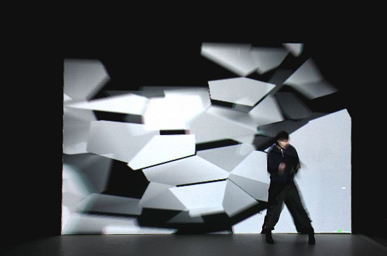 04.